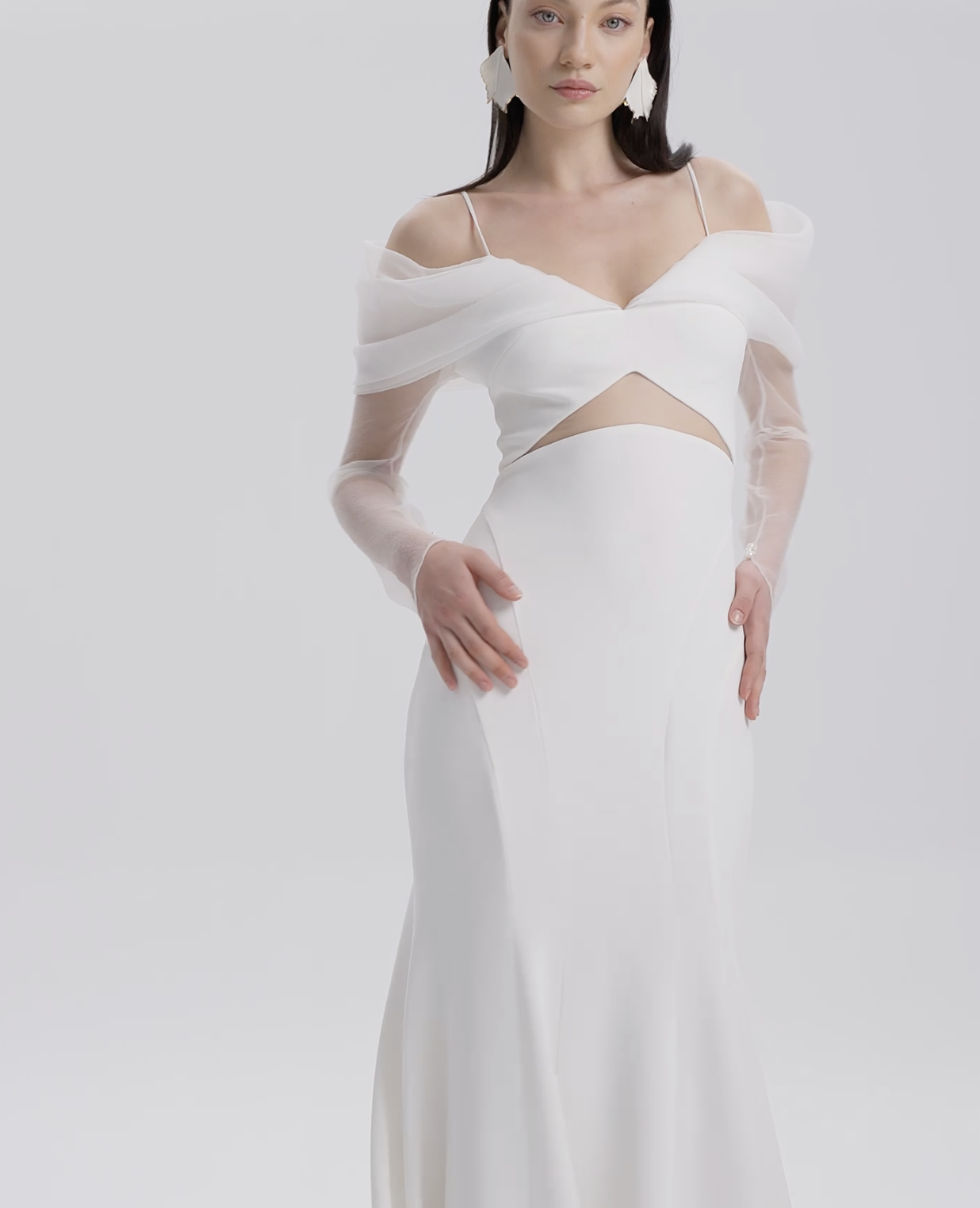 Miller Divine Atelier #1 autoplay loop thumbnail