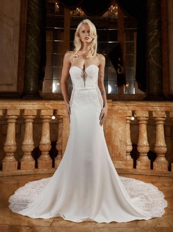 Kerr Evie Young #0 default thumbnail