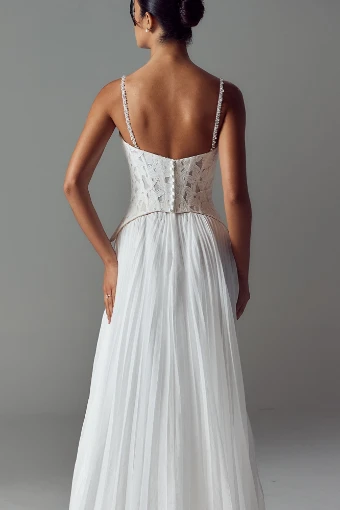 Alice Skirt Evie Young #3 thumbnail