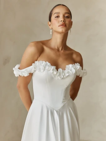 Alba Serene by Madi Lane #2 thumbnail