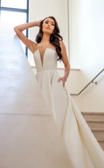 Chloe Colby John #0 default thumbnail