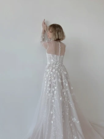 Elle Colby John #5 thumbnail