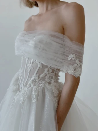 Cara Colby John #9 thumbnail