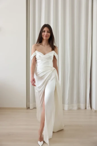 Danielle Divine Atelier #3 thumbnail