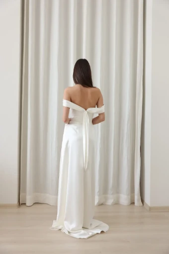 Danielle Divine Atelier #4 thumbnail