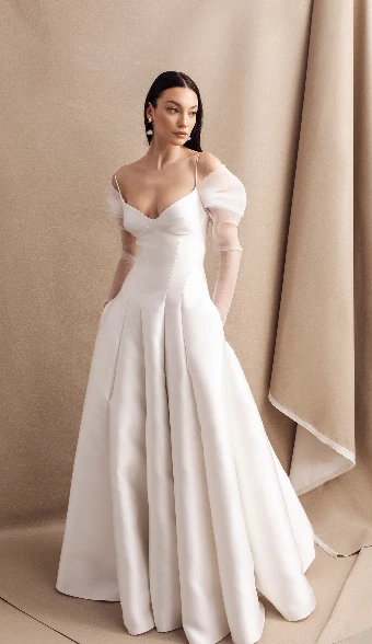 London Divine Atelier #0 default thumbnail